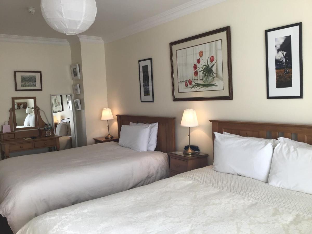 Ballyvaughan Lodge Guesthouse エクステリア 写真