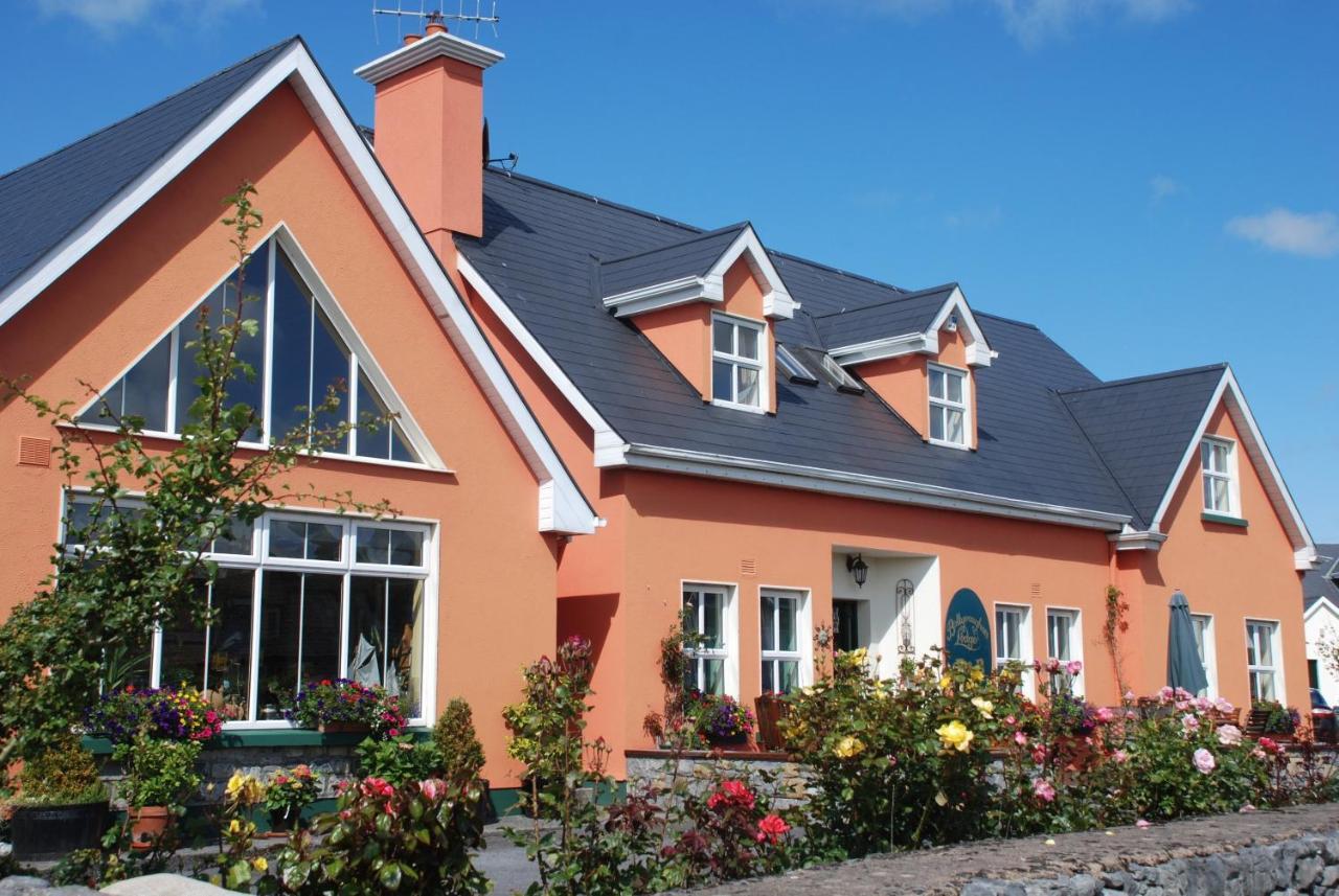 Ballyvaughan Lodge Guesthouse エクステリア 写真